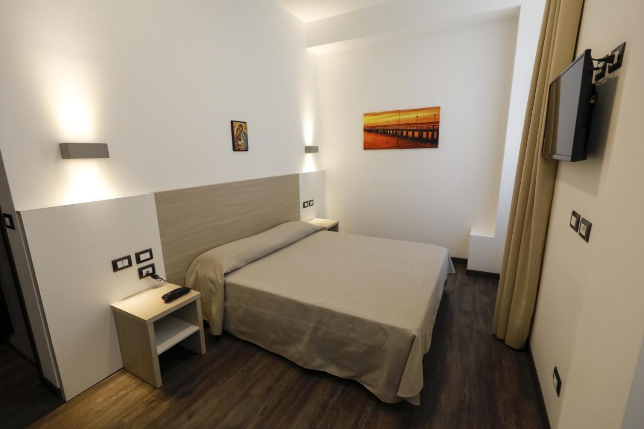 Casa Per Ferie San Juan De Avila Rome Luaran gambar